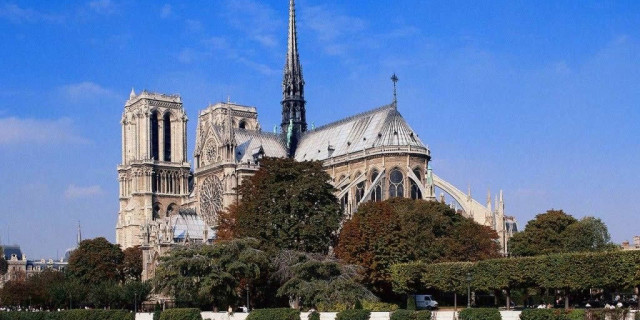 Parigi Low Cost